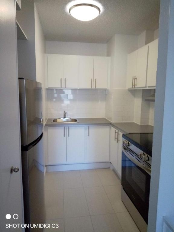 3 CH - 1 SDB - Longueuil - $2,040 /mo