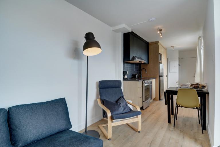 Loft entièrement meublé à louer Limoilou octobre 2025