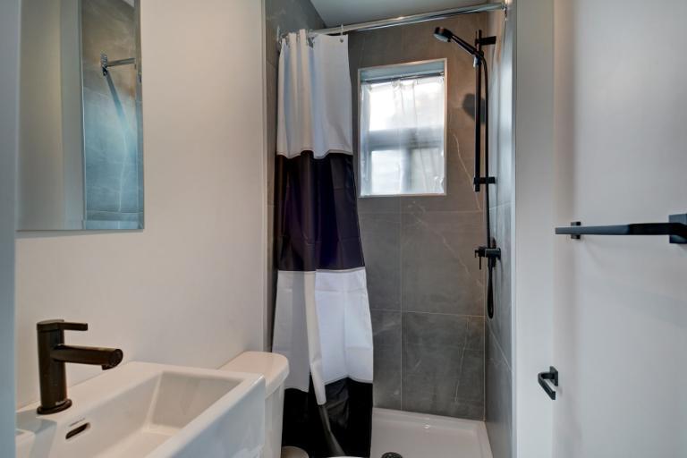 Loft entièrement meublé à louer Limoilou octobre 2025