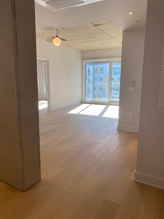 2 CH - 1 SDB - Montreal - $2,120 /mo