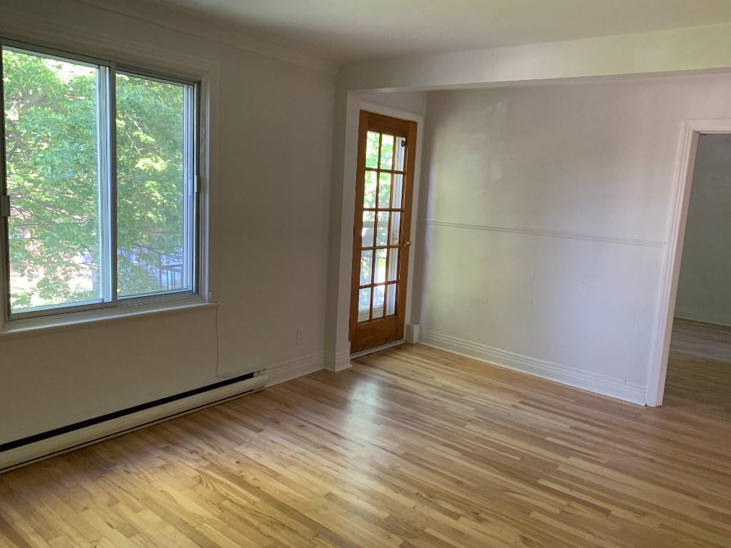 5 1/2 spacieux et lumineux