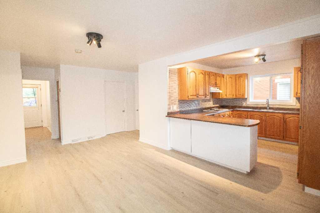 5 1/2 + sous-sol à louer à Trois-Rivières