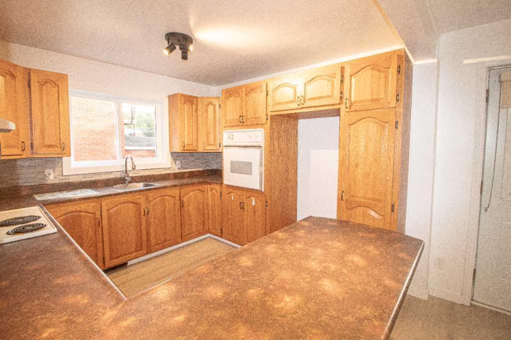 5 1/2 + sous-sol à louer à Trois-Rivières