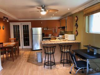 Grand 3 1/2 meublé et équipé à louer Rosemont.