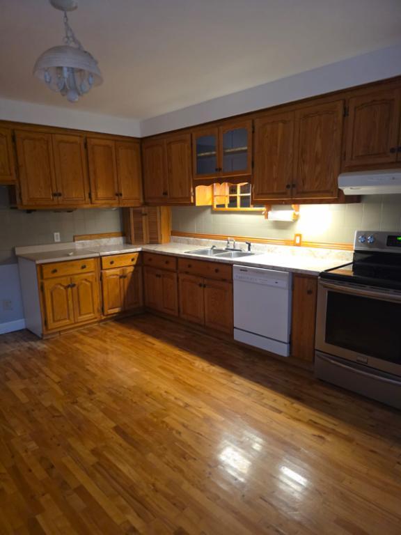 Grand 5 ½ rénové à louer à Pointe-aux-Trembles