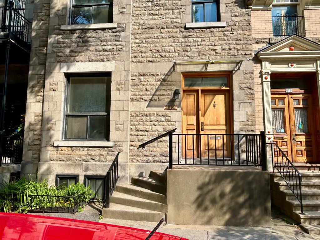 4 Bedroom downtown Montreal - Tupper street
