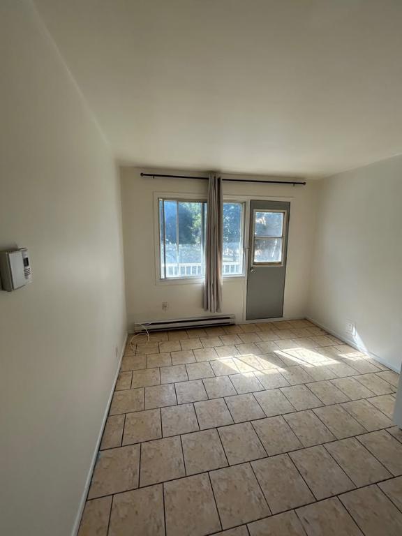 Charmant appartement à louer à Ahuntsic — 2055 Henri-Bourassa Est