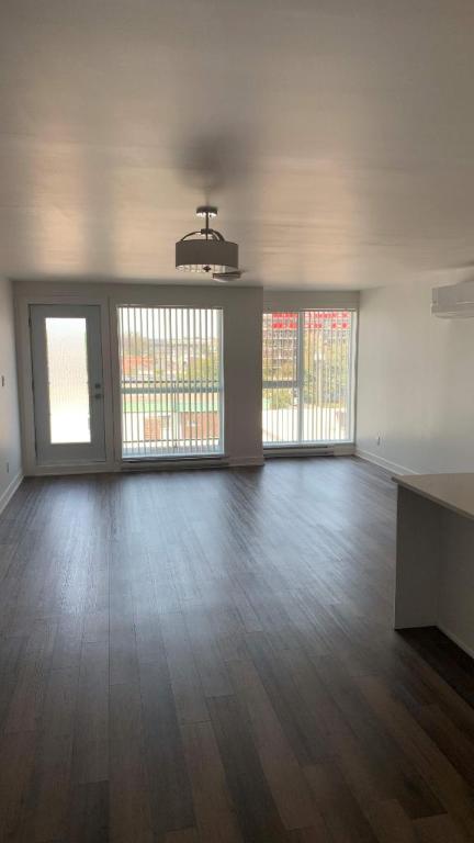 2 CH - 1 SDB - Montréal - $2,625 /mo