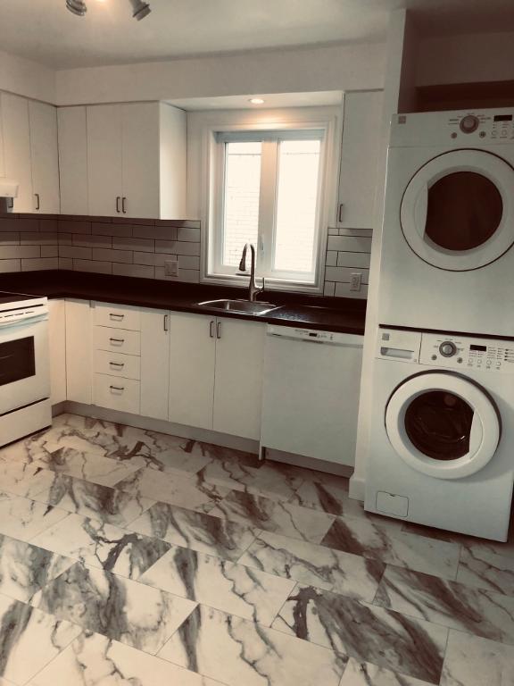 4 1/2 à louer Boul Rosemont / Cadillac Internet et 6 électros inclus