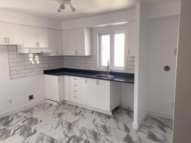 4 1/2 à louer Boul Rosemont / Cadillac Internet et 6 électros inclus