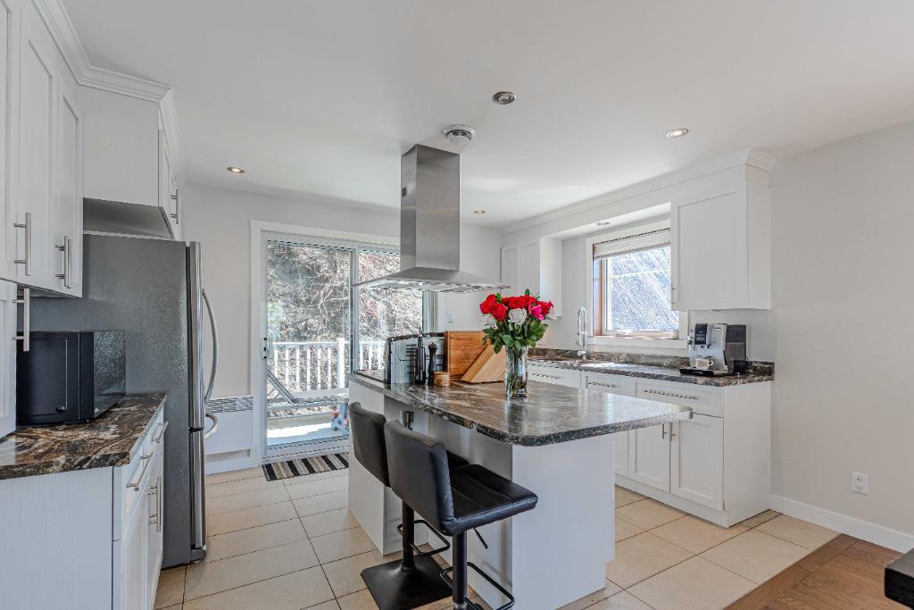 4 1/2 Condo Bord de l'eau Levis