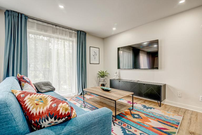 3 1/2 - Montréal (Centre-Sud) - 1 775 $/mois