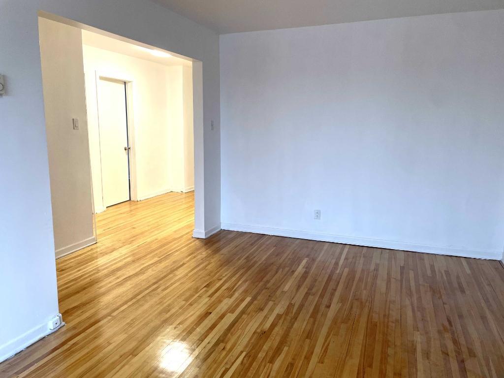 ✨ Superbe 5 1/2 à louer à Saint-Léonard! ✨🔑