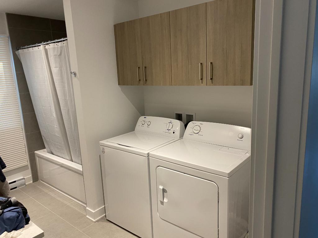 Condo moderne à louer - Animaux acceptés