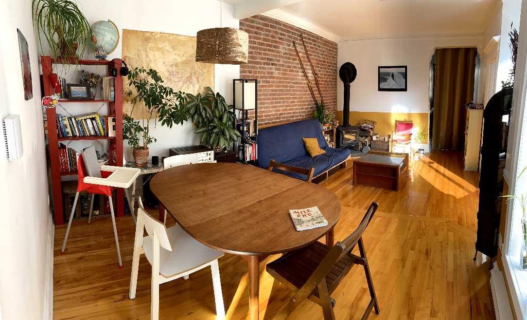 Appartement 2 chambres - baigné de lumière au cœur du Mile-End