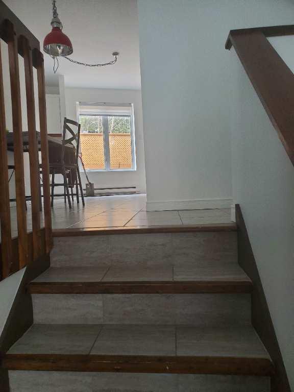 Superbe condo 4 1/2 à louer