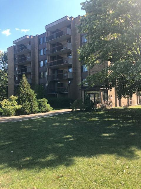 Emplacement idéal : 3 1/2 Boulevard Concorde Ouest, Laval-des-rapides