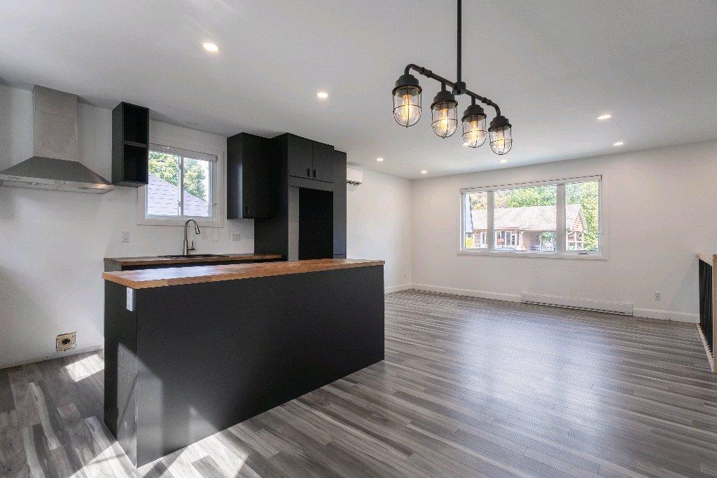 Appartement 5 1/2 à louer à St-rédempteur