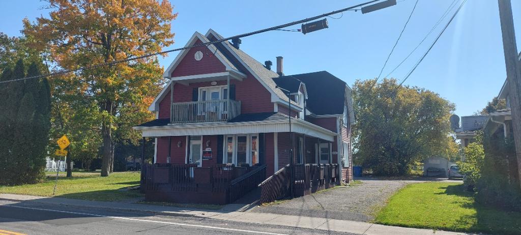 Grand 4 1/2, droit aux animaux, parfait pour mobilité réduite, Farnham