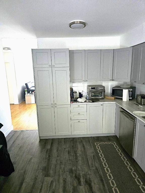 2 CH - 1 SDB - Sainte-Julie - $1,650 /mo