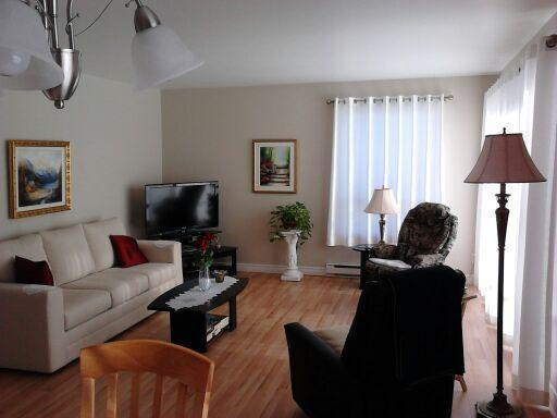 4 1/2 à partir du 1er novembre 2025, 3e étage, ascenseur piscine quiétude