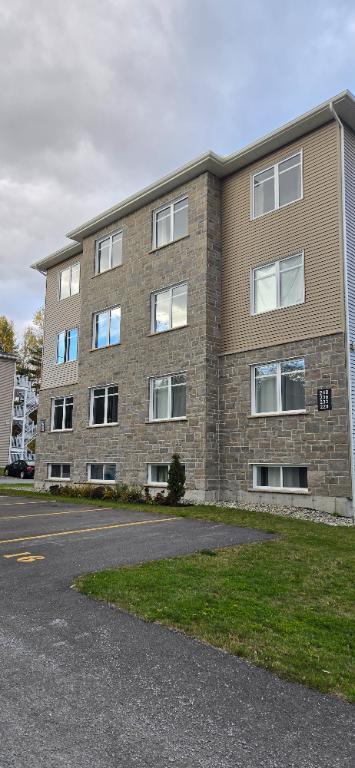 Appartement 4½ à Ascot Corner