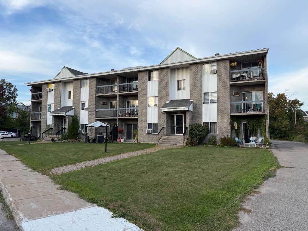 4 1/2 à louer à Ste-Thérèse