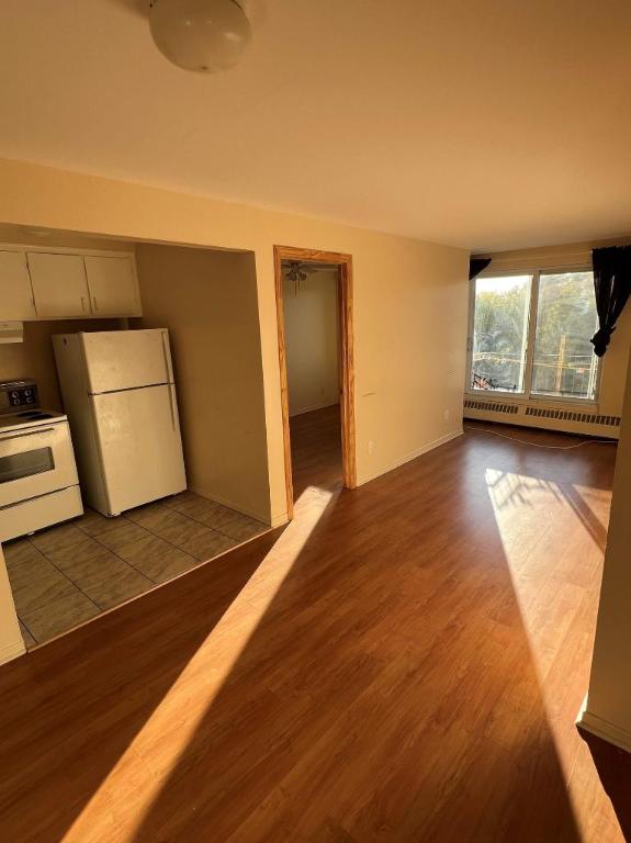 1 CH - 1 SDB - Montréal - $1,146 /mo