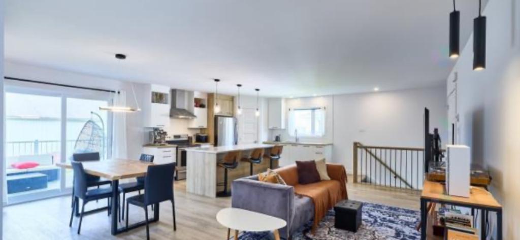 Logement 4 1/2 style condo à louer Becancour