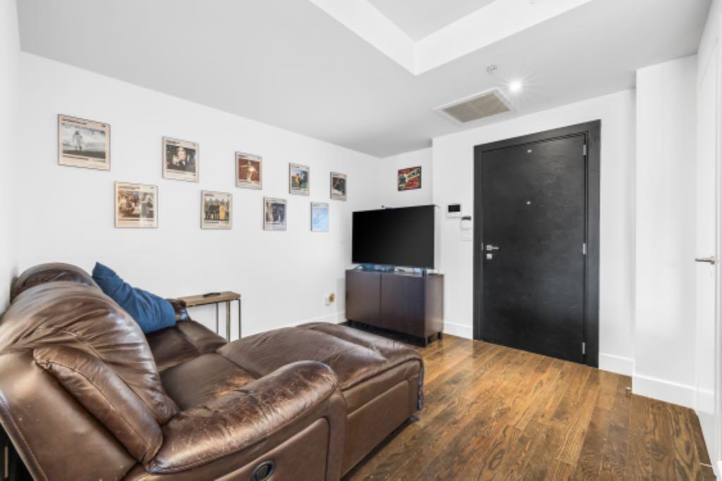 Perle rare au coeur de la Petite-Italie! Dispo 1er nov. 2025