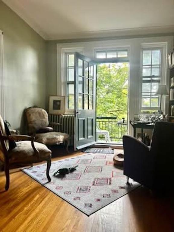 Lumineux 5 ½ au coeur d'Outremont/av. Bernard