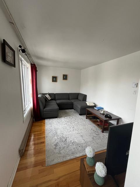 4 1/2 à louer - Saint-Léonard