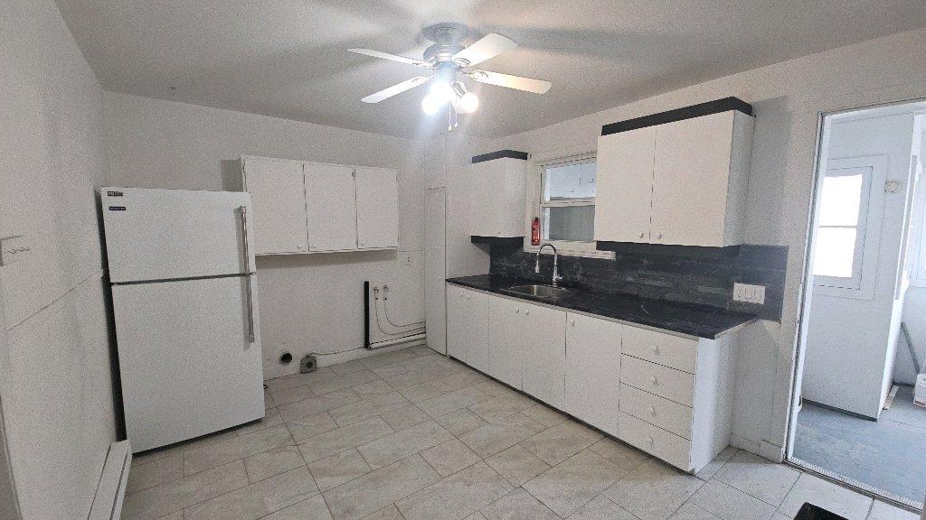 4 1/2 Renové libre 1er Novembre