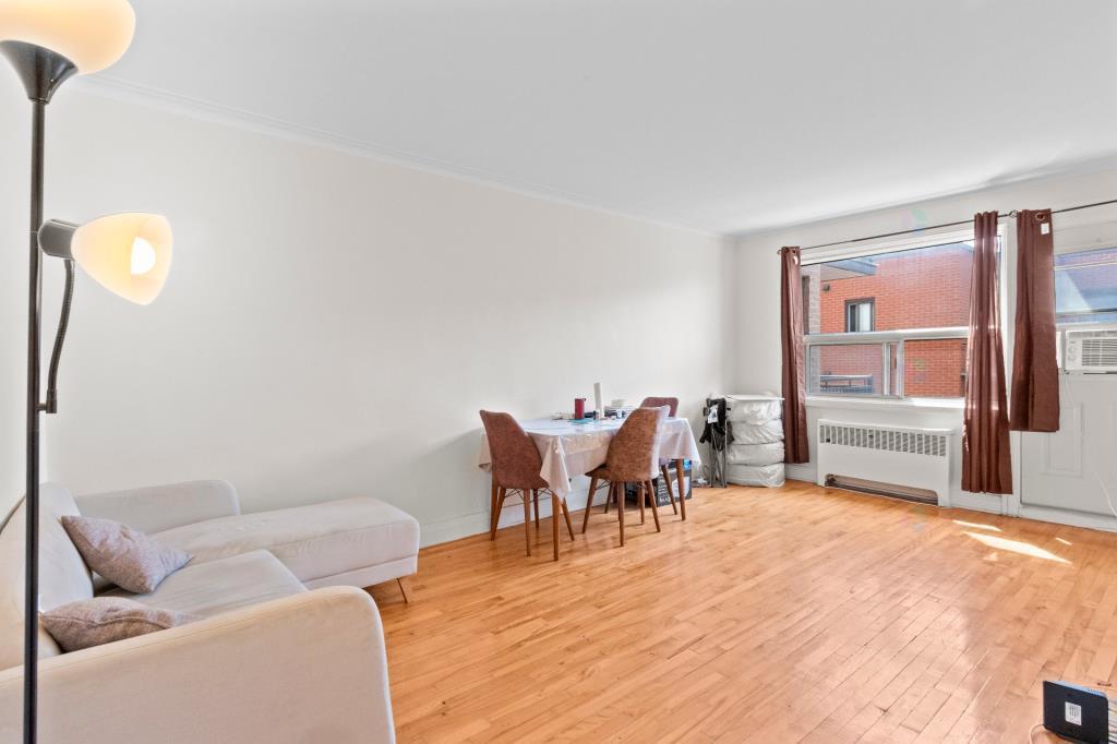 DUPUIS GRANDE 3.5 PROCHE DU L'UdeM, METRO HOPITAUX