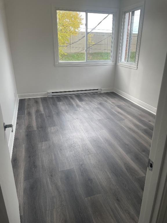 Montreal , 4 1/2 , pres metro Beaugrand