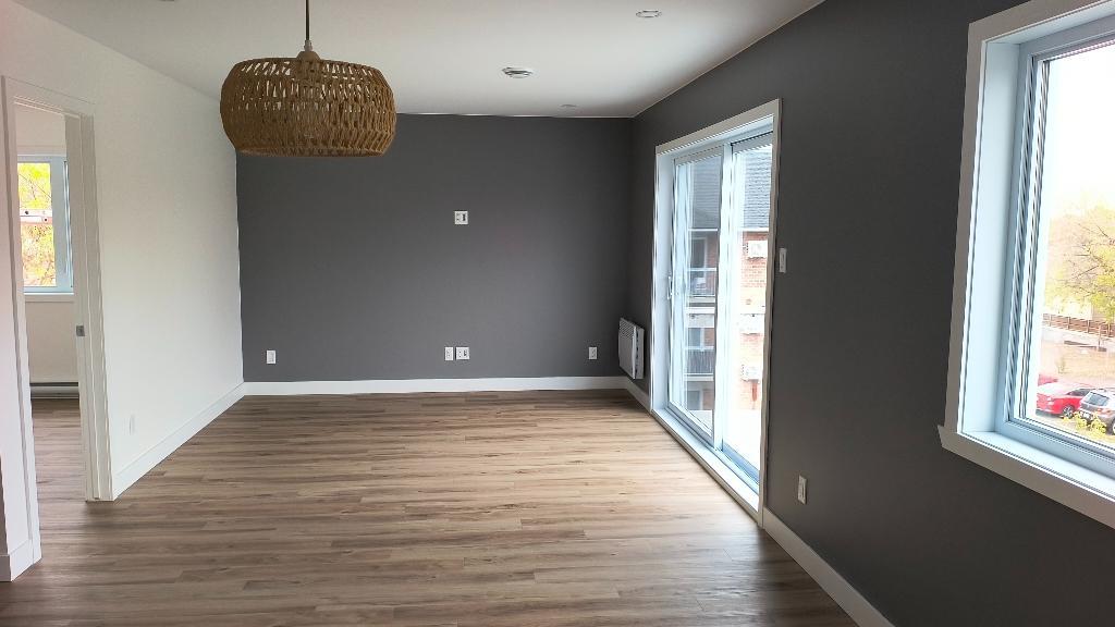 5-1/2 Neuf Novembre Granby