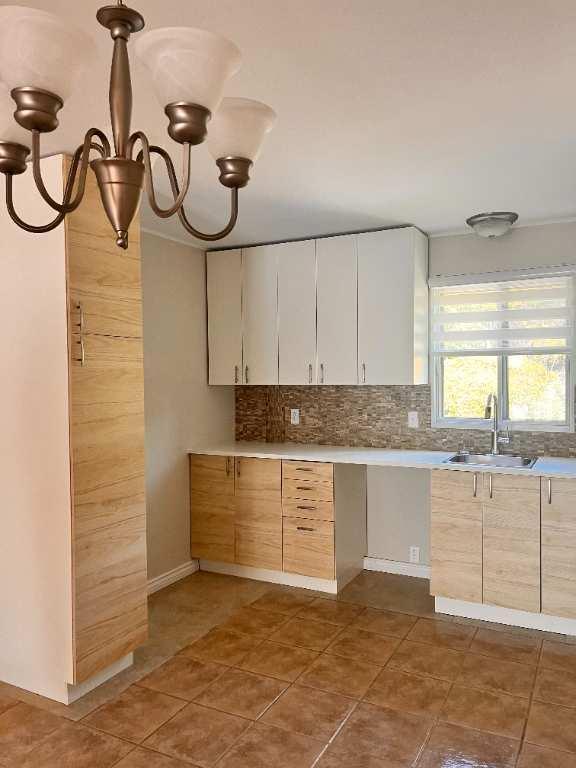 Appartement de 2 chambres et 1 salle de bain