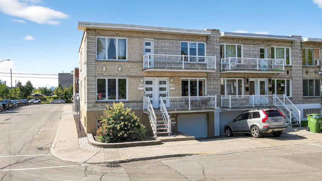 51/2 à louer 2eme étage