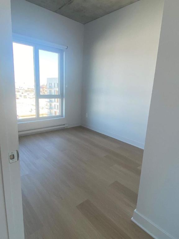 2 CH - 1 SDB - Montreal - $2,195 /mo