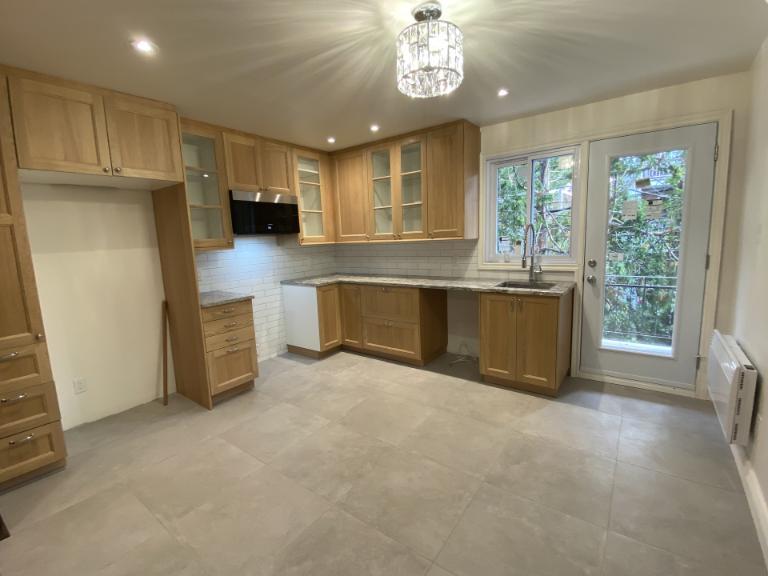 6 1/2 - Montréal (Villeray) - 2 480 $/mois