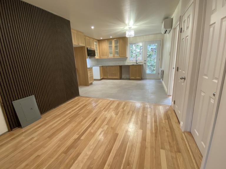 6 1/2 - Montréal (Villeray) - 2 480 $/mois