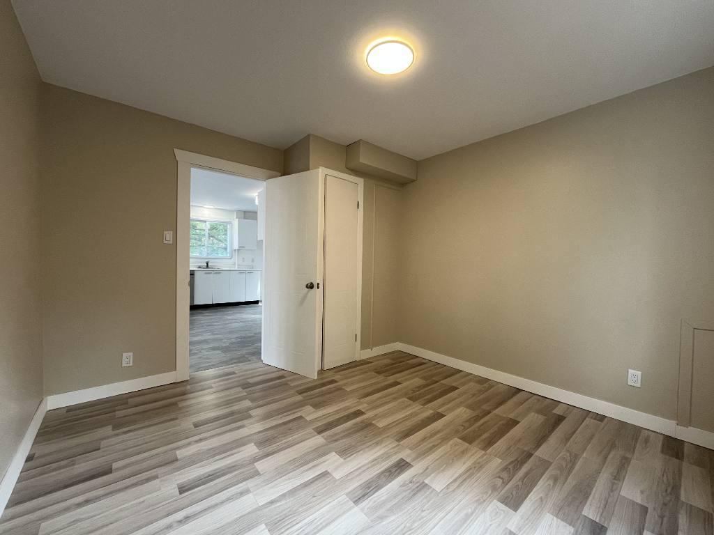 Beau grand 4 et demi lumineux et tranquille