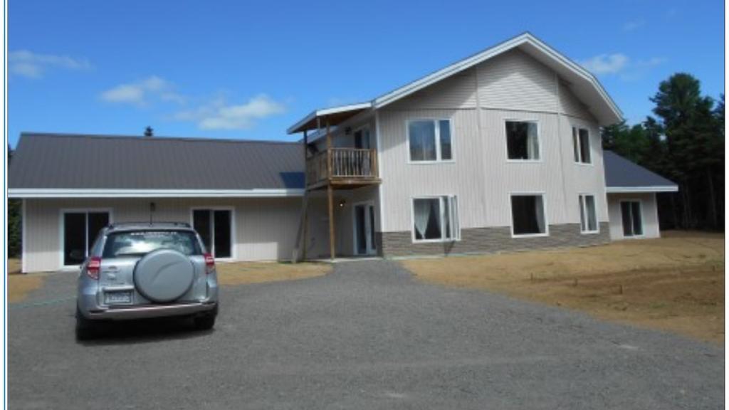 Appartement / condominium de 1 chambre, 1 salle de bain.. 3 1/2 tout inclus