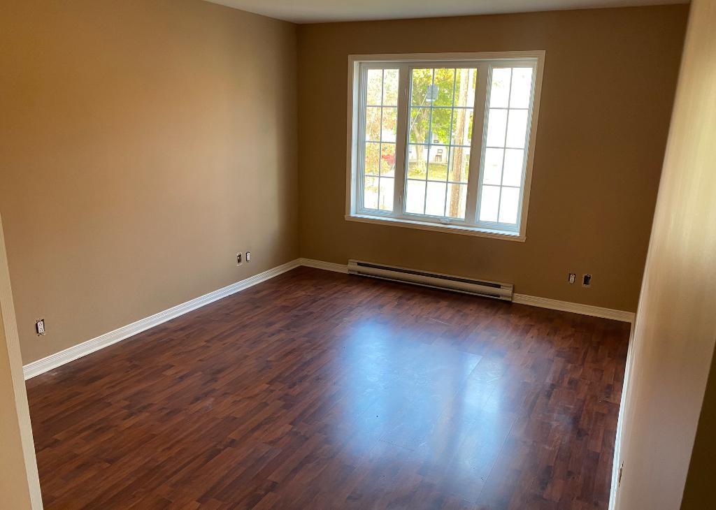 5-1/2 REM Grand-Moulin à Deux-Montagnes