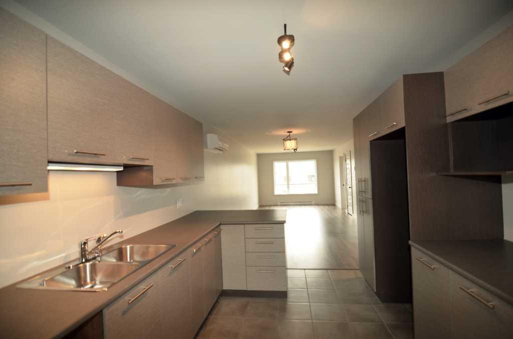 41/2 à louer SHERBROOKE ^Fleurimont)