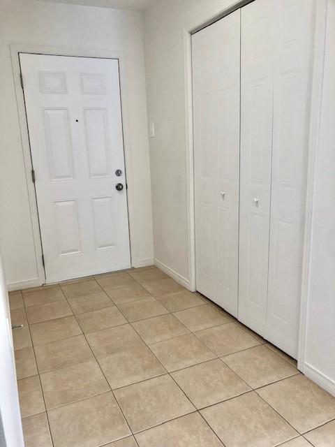 Beau et grand 4.5 de 1 200 p.c. pour 55 ans et plus