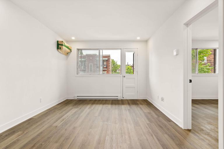 1 CH - 1 SDB - Montréal - $1,345 /mo