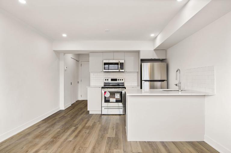 1 CH - 1 SDB - Montréal - $1,295 /mo