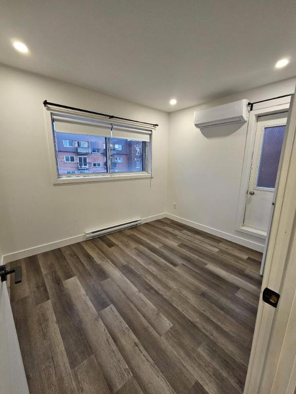 1 CH - 1 SDB - Montréal - $1,495 /mo