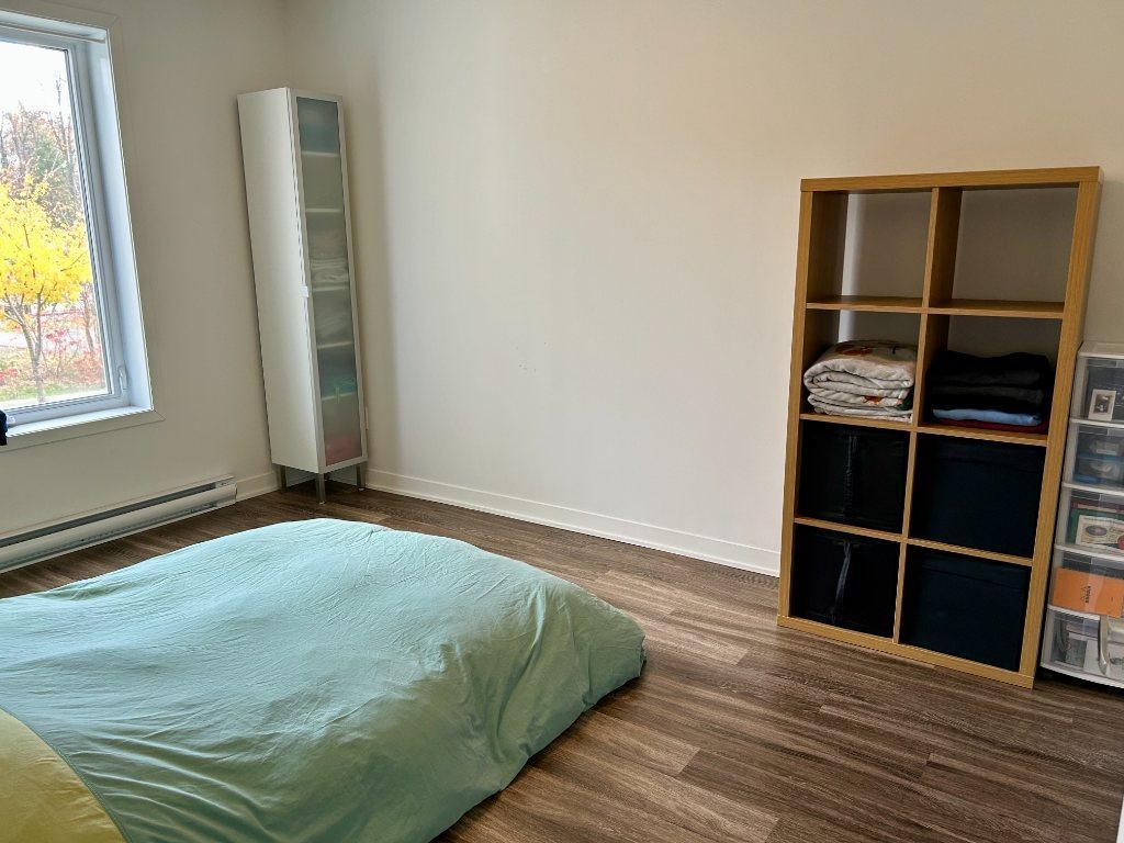 Cession de bail Longueuil - 3 1/2 (1 ch + bureau) - Lumineux - Plusieurs inclusions - Stationnement